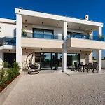 My Dalmatia - Sea View Lamag Lägenhet Vrsi